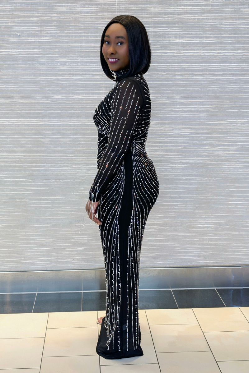 Grace Shimmering Black Dress