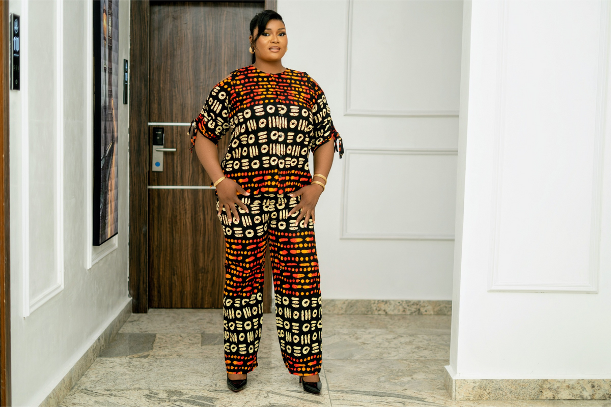 Amira Pants Set. Orange